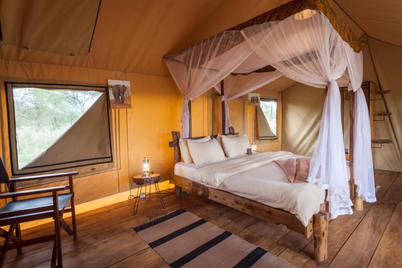 Baobab Tented Camp Kwa Kuchinia Kültér fotó