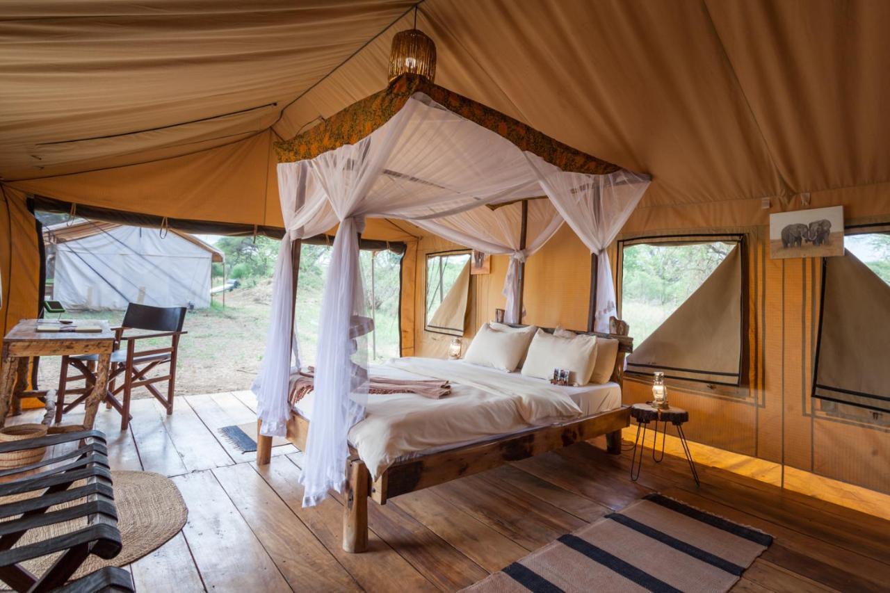 Baobab Tented Camp Kwa Kuchinia Kültér fotó